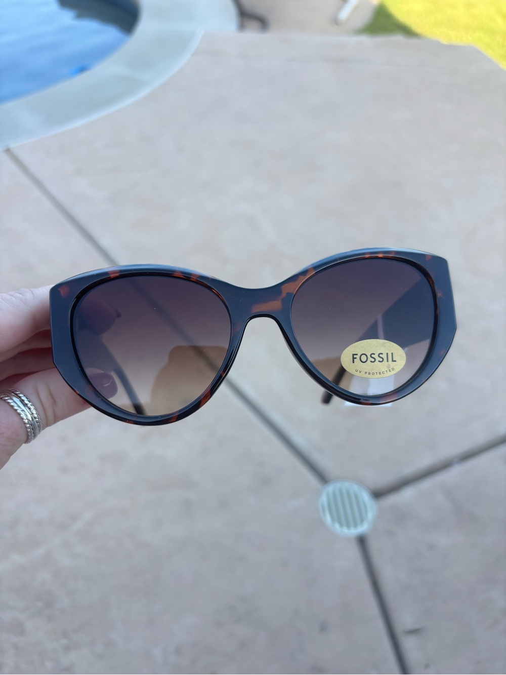 Fossil Women's Tortoiseshell Cat-Eye Sunglasses - Brown Gradient Lenses